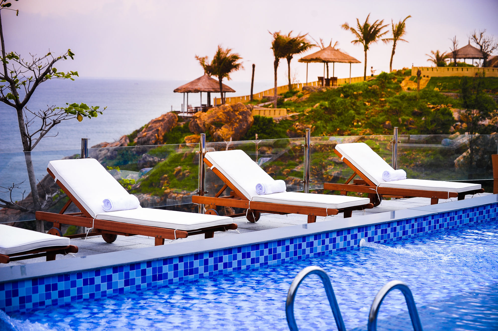 Aurora Villas And Resort Quy Nhon Eksteriør bilde
